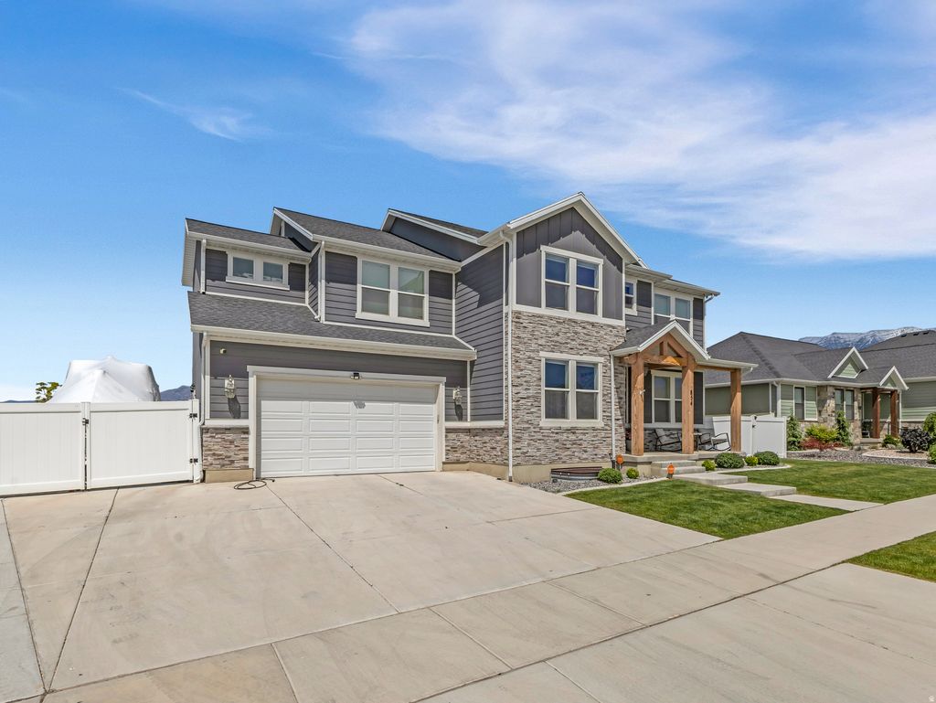 Photo of 854 W 1950 S, Orem, UT 84058 (MLS # 2156129)