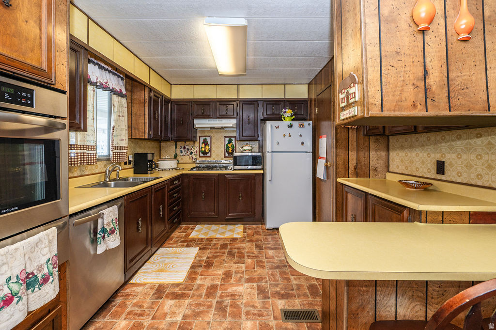 VIKING VILLAS - Residential