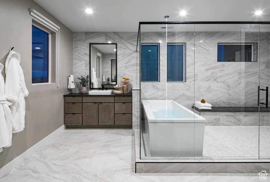 LAKEVIEW ESTATES - Residential