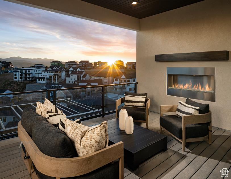 LAKEVIEW ESTATES - Residential
