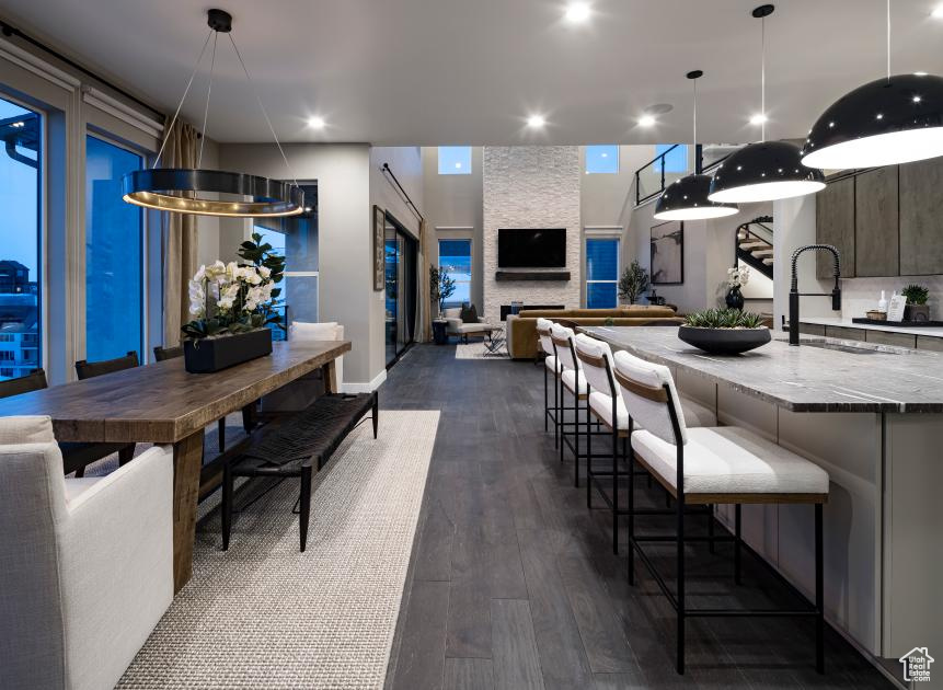 LAKEVIEW ESTATES - Residential
