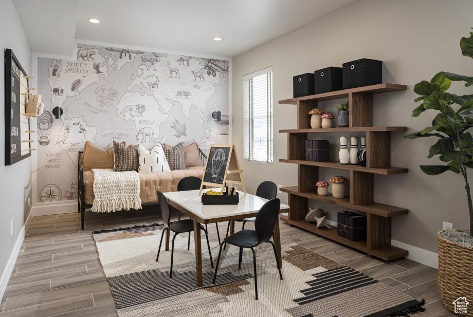 LAKEVIEW ESTATES - Residential