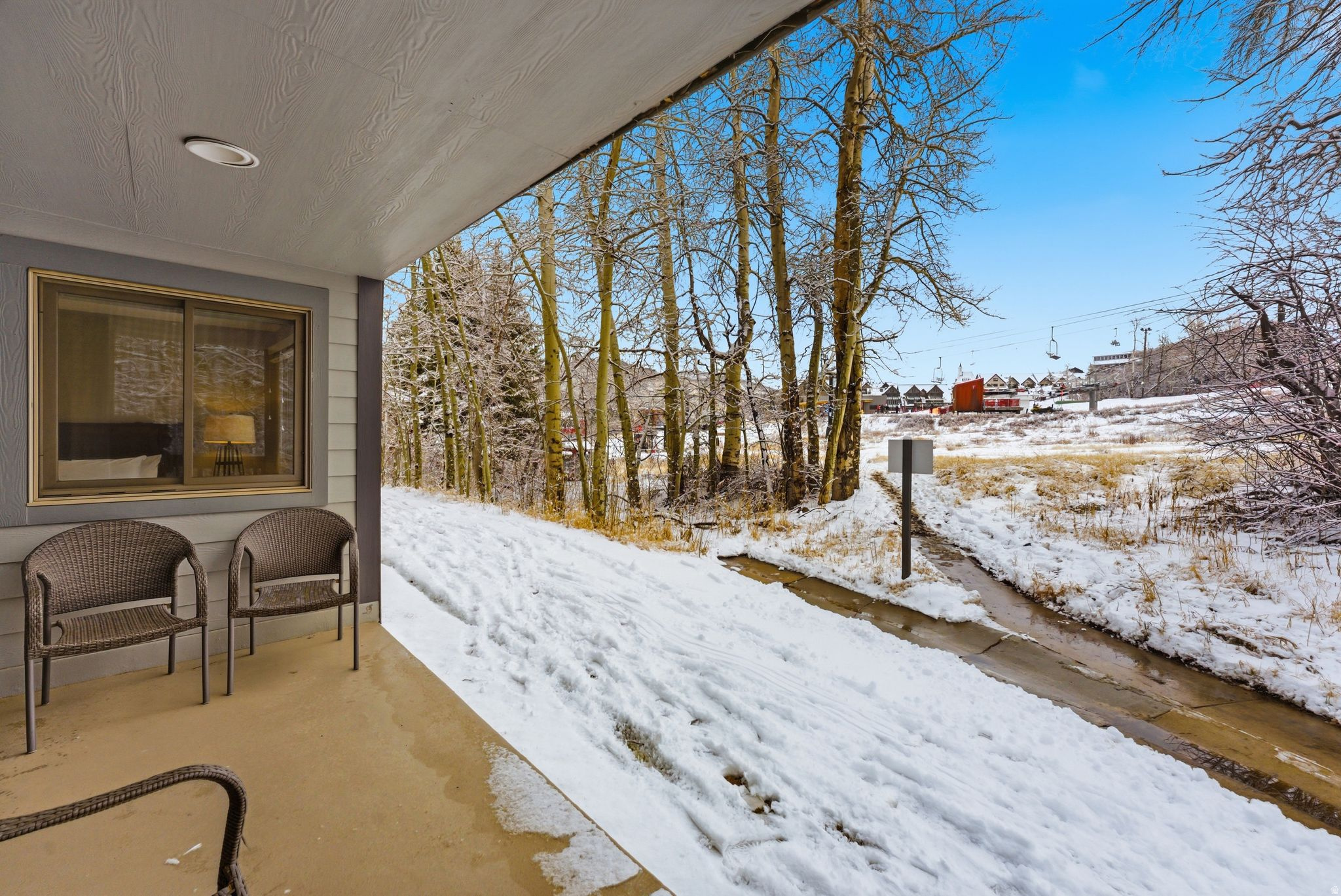 SNOWFLOWER - Residential