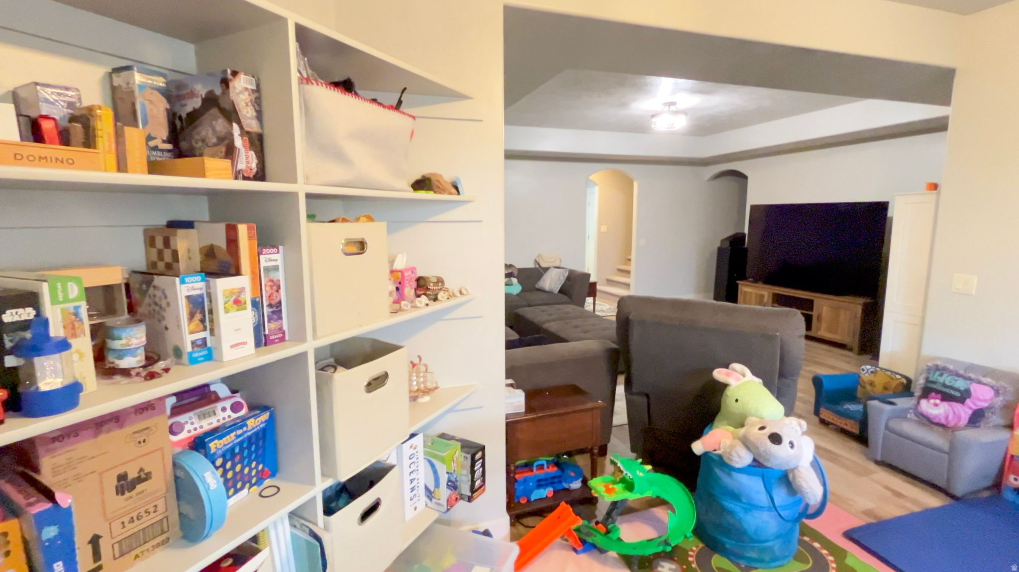 SUNSET CANYON ESTATE - Residential