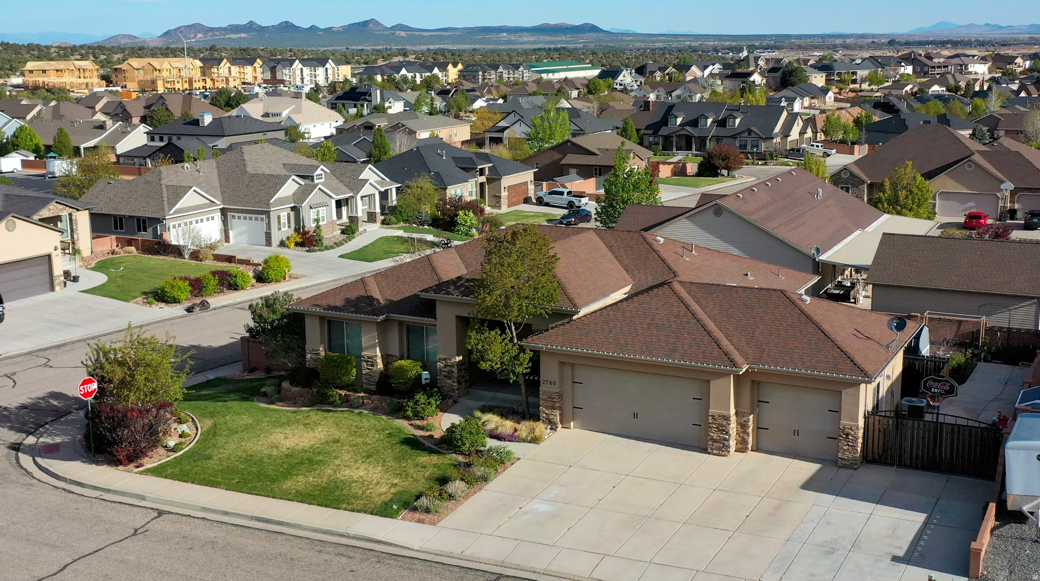 SUNSET CANYON ESTATE - Residential