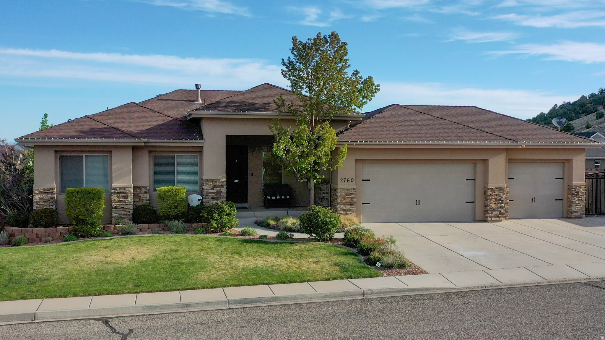 SUNSET CANYON ESTATE - Residential