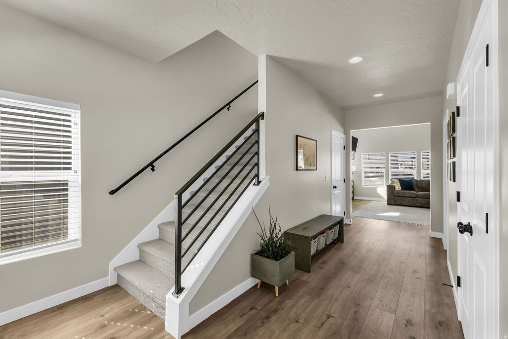 Photo of 5147 N OAK CREEK DR, Eagle Mountain, UT 84005 (MLS # 2140234)