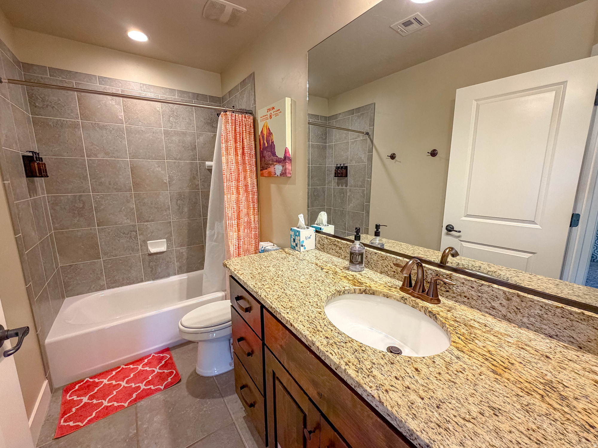 ESCAPES AT THE LEDGES PH 1 - Residential