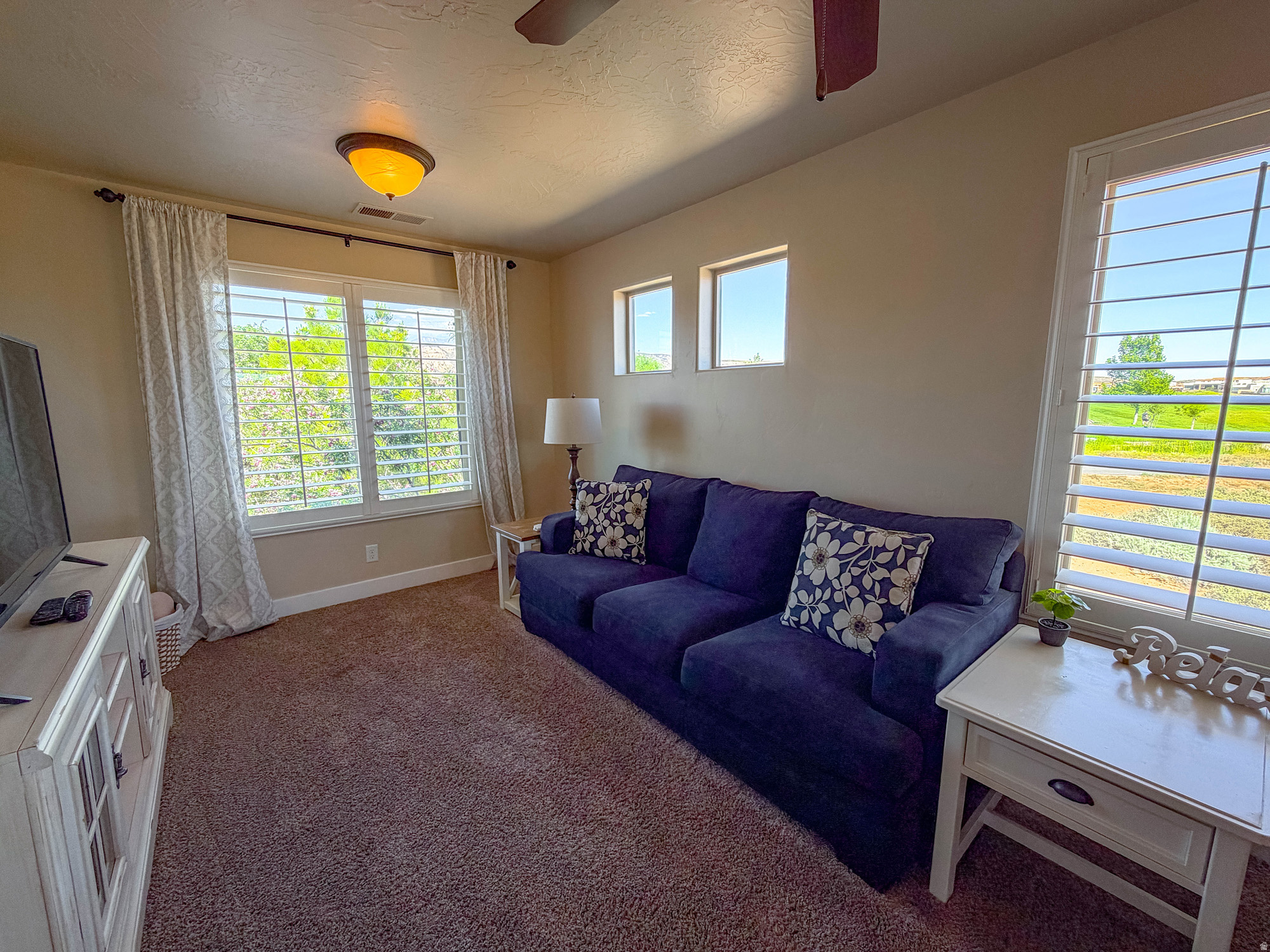 ESCAPES AT THE LEDGES PH 1 - Residential