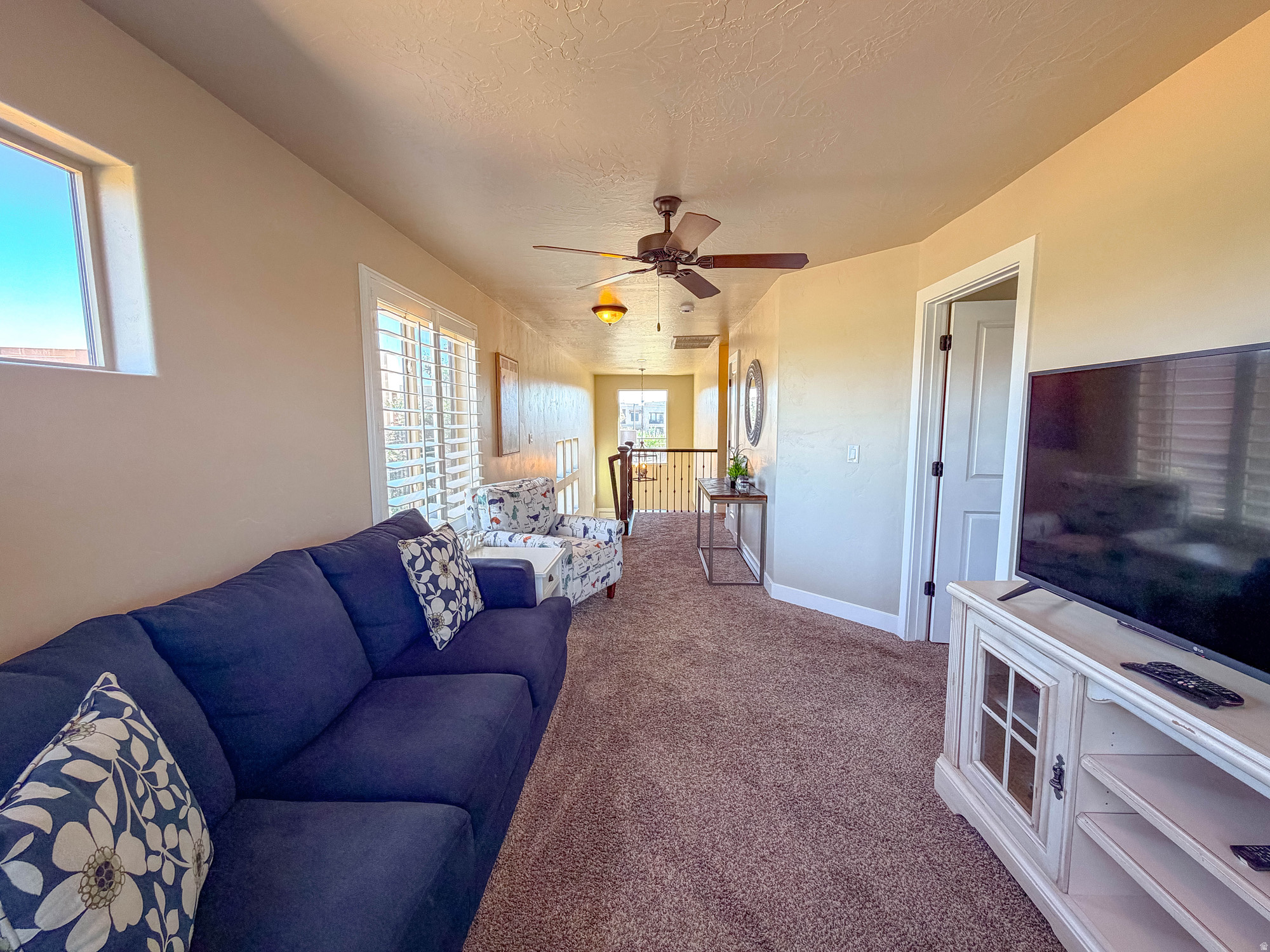 ESCAPES AT THE LEDGES PH 1 - Residential
