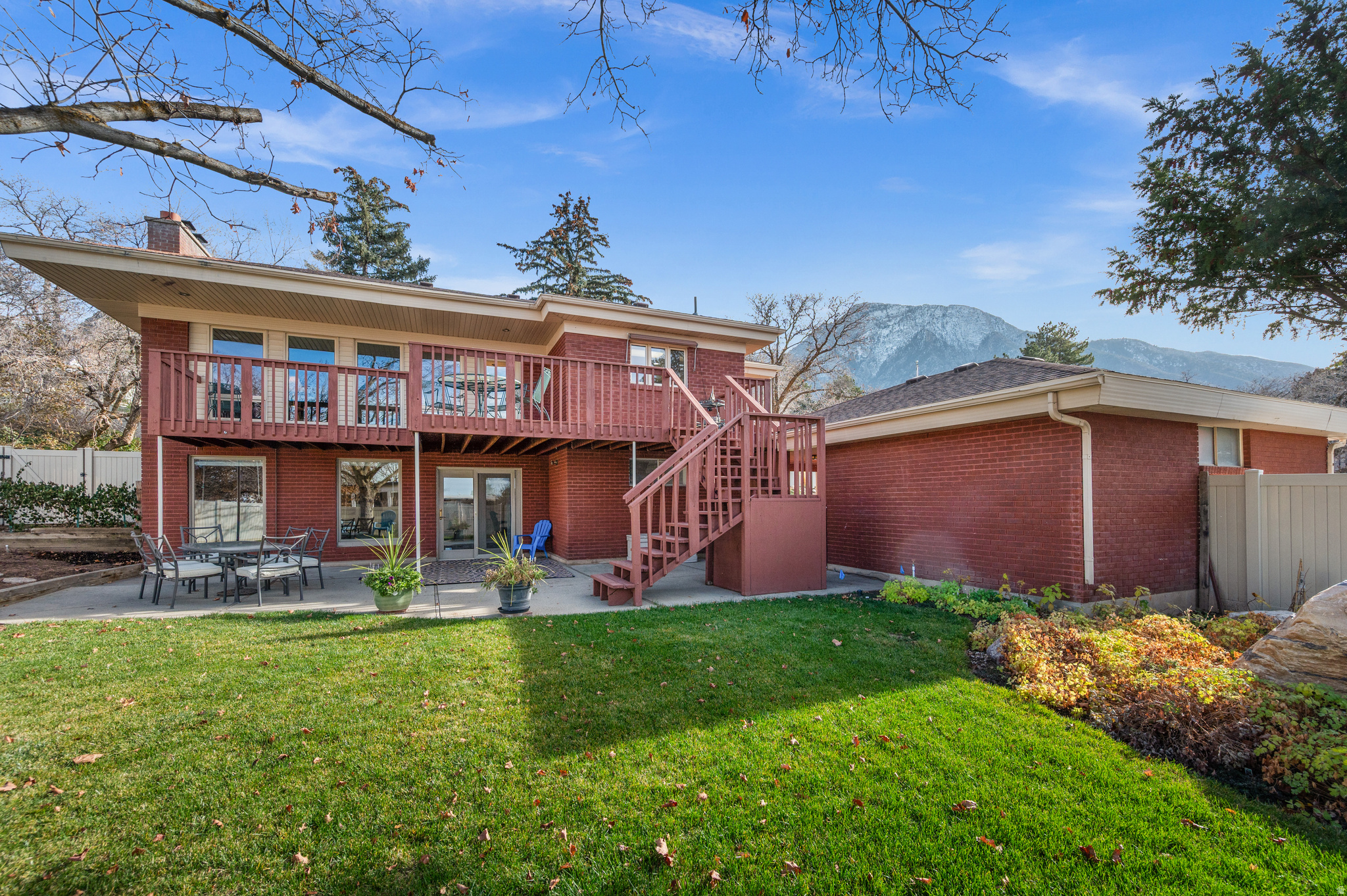 MOUNT OLYMPUS - Residential