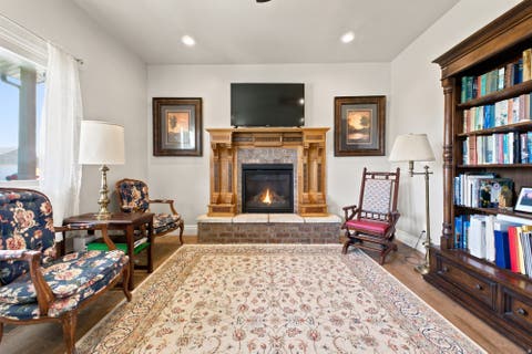 Tiny photo for 2622 W VALLEY VIEW DR, Tremonton, UT 84337 (MLS # 2166782)