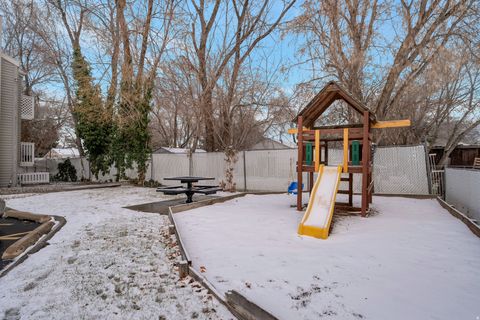 Tiny photo for 875 E ARROWHEAD LN #42, Murray, UT 84107 (MLS # 2130231)