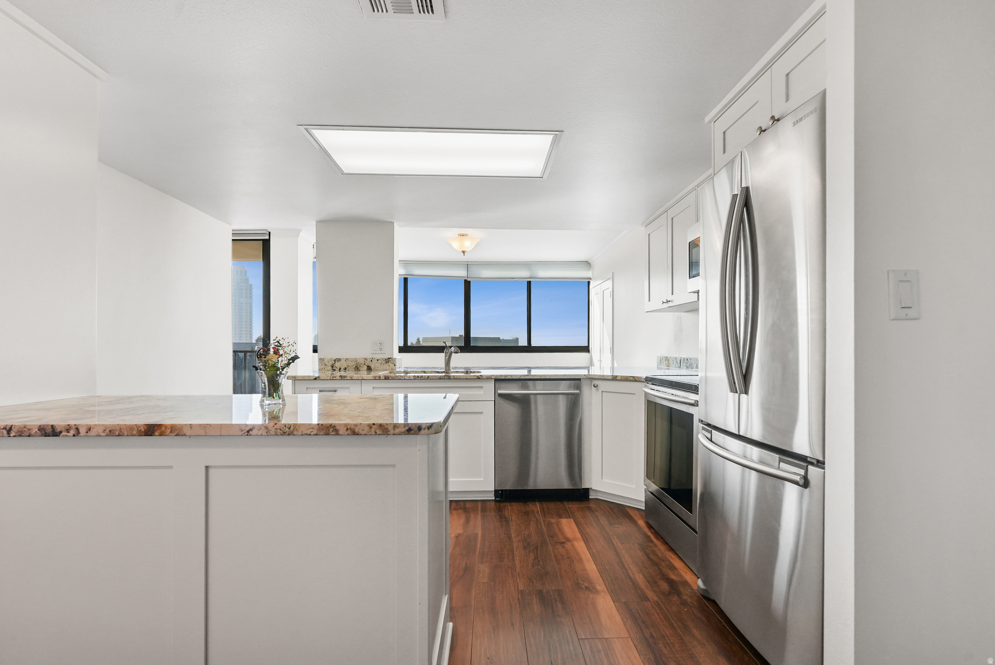 ZION SUMMIT - Residential