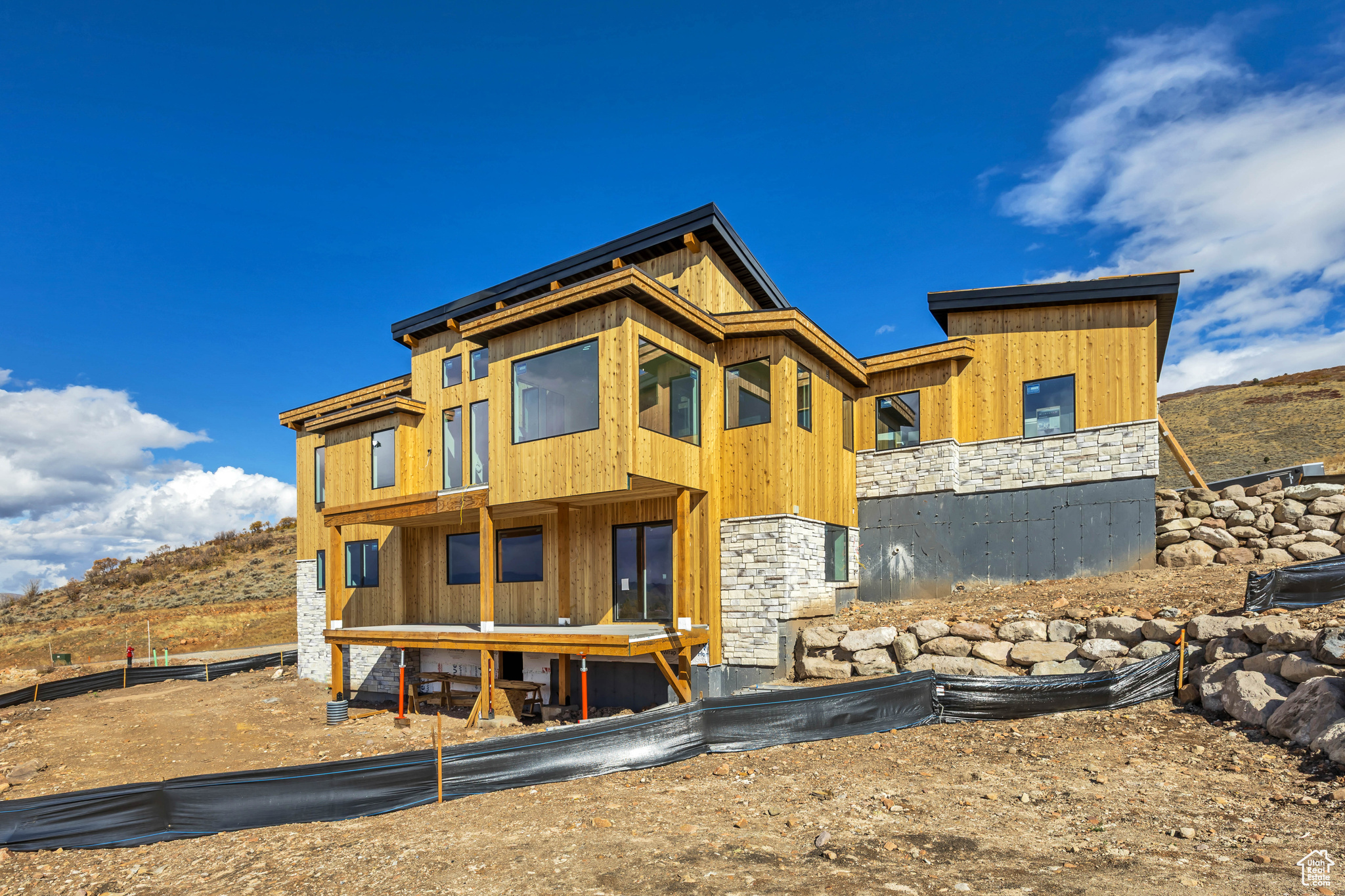 FOOTHILLS AT FRANCIS GATE - Residential