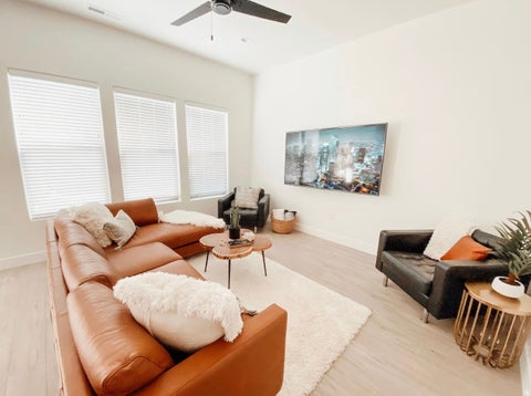 Tiny photo for 522 N SOL GRANDE LN, Washington, UT 84780 (MLS # 2180039)