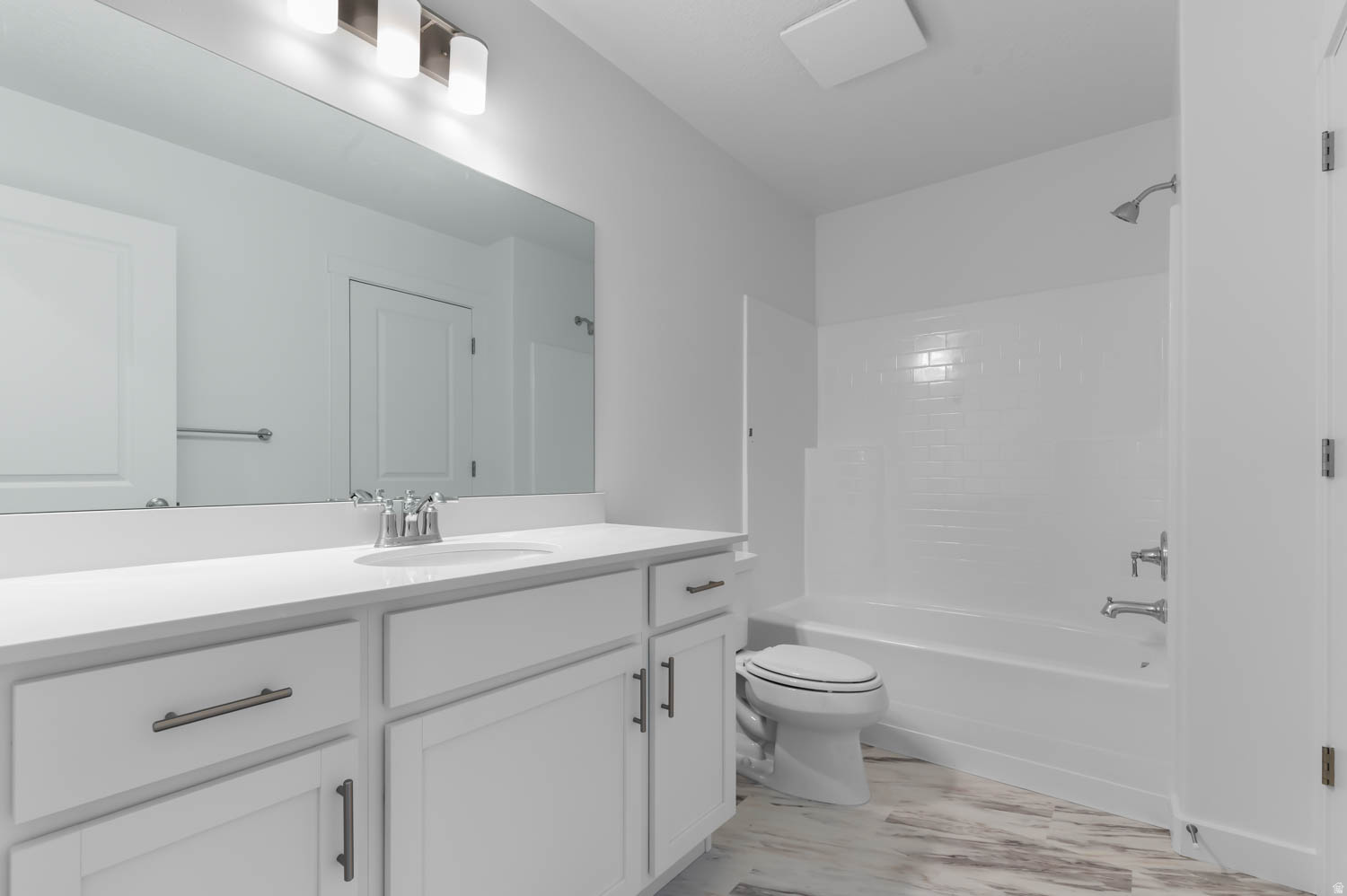 MAHOGANY RIDGE 235 - Residential