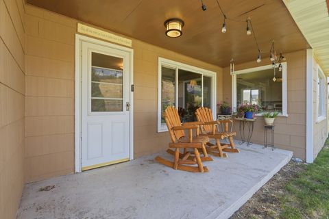 Tiny photo for 425 N STATE ST, Richmond, UT 84333 (MLS # 2172904)