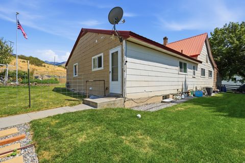 Tiny photo for 425 N STATE ST, Richmond, UT 84333 (MLS # 2172904)