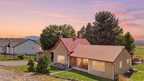 Tiny photo for 425 N STATE ST, Richmond, UT 84333 (MLS # 2172904)