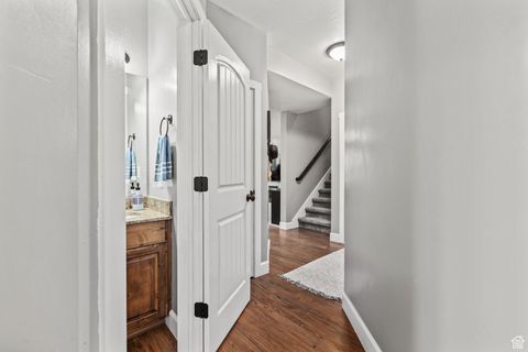 Tiny photo for 1219 N BAYCREST DR, Saratoga Springs, UT 84045 (MLS # 2114962)