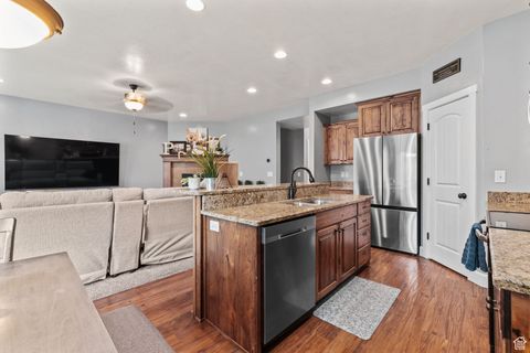 Tiny photo for 1219 N BAYCREST DR, Saratoga Springs, UT 84045 (MLS # 2114962)