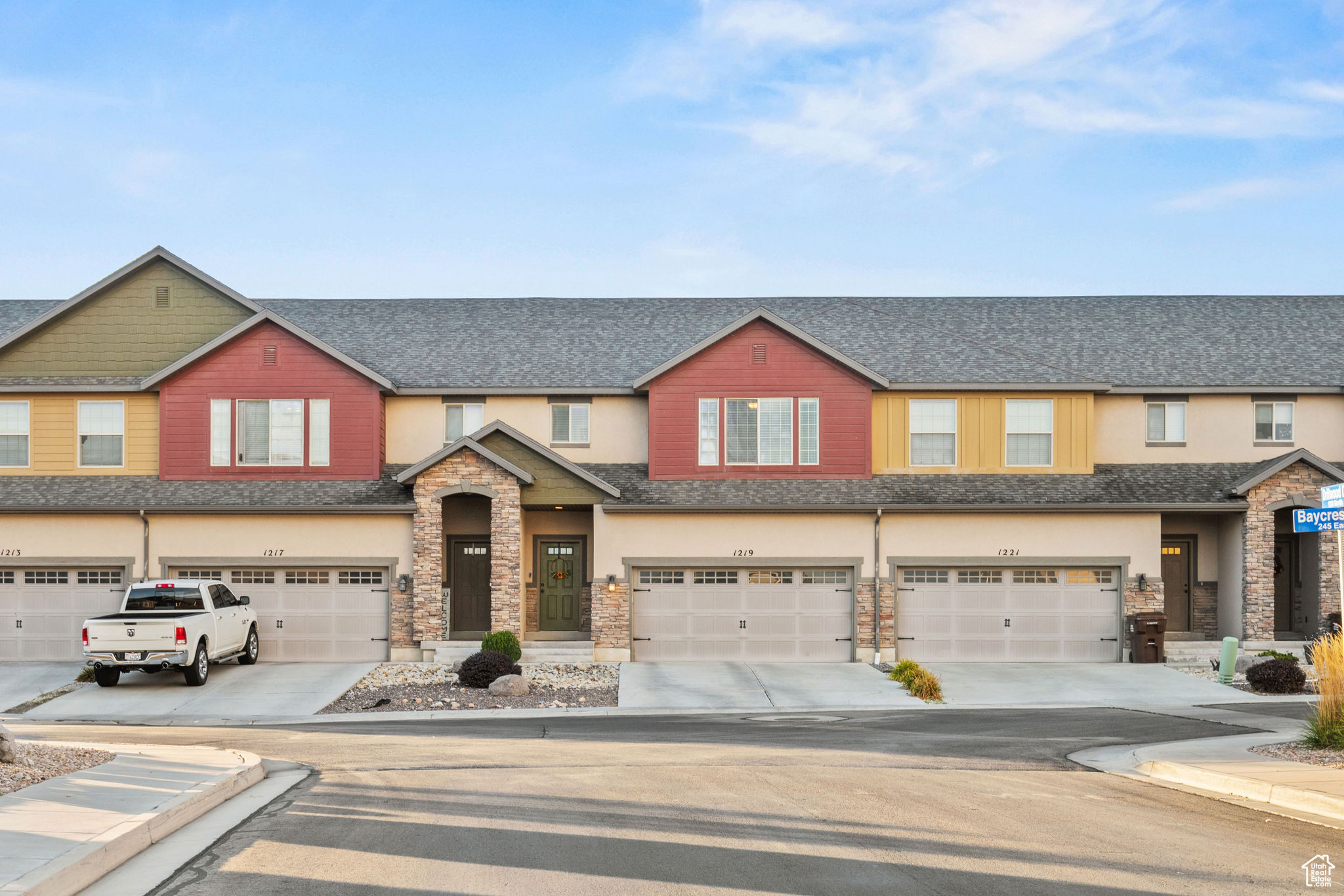 THE COVE - Residential