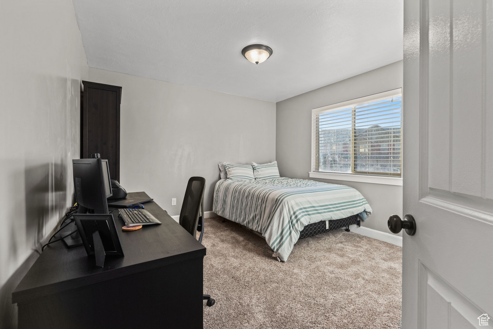 THE COVE - Residential