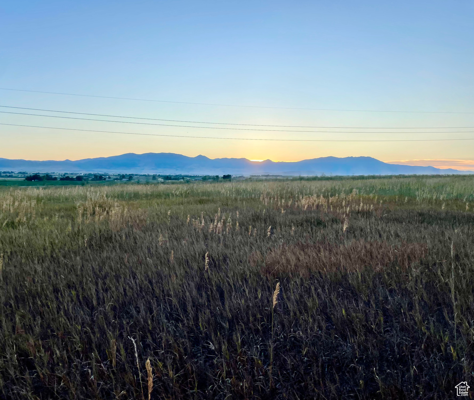 COTTONWOOD ESTATES - Land