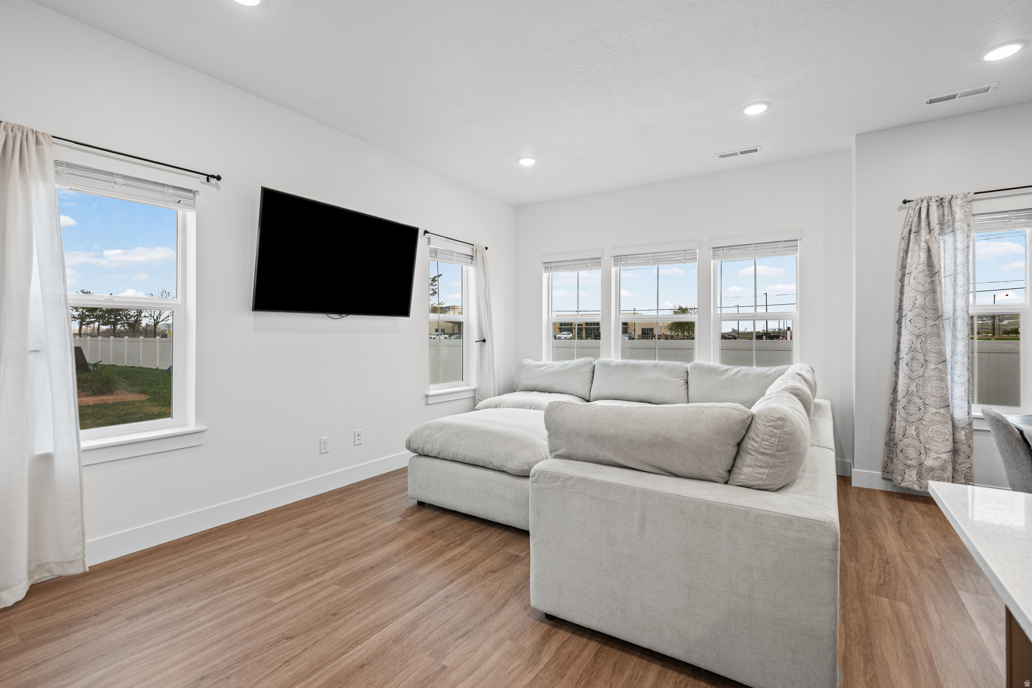 ARCHIBALD ESTATES - Residential