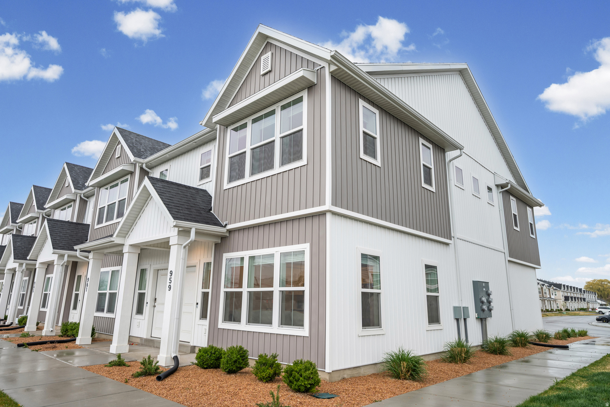 ARCHIBALD ESTATES - Residential