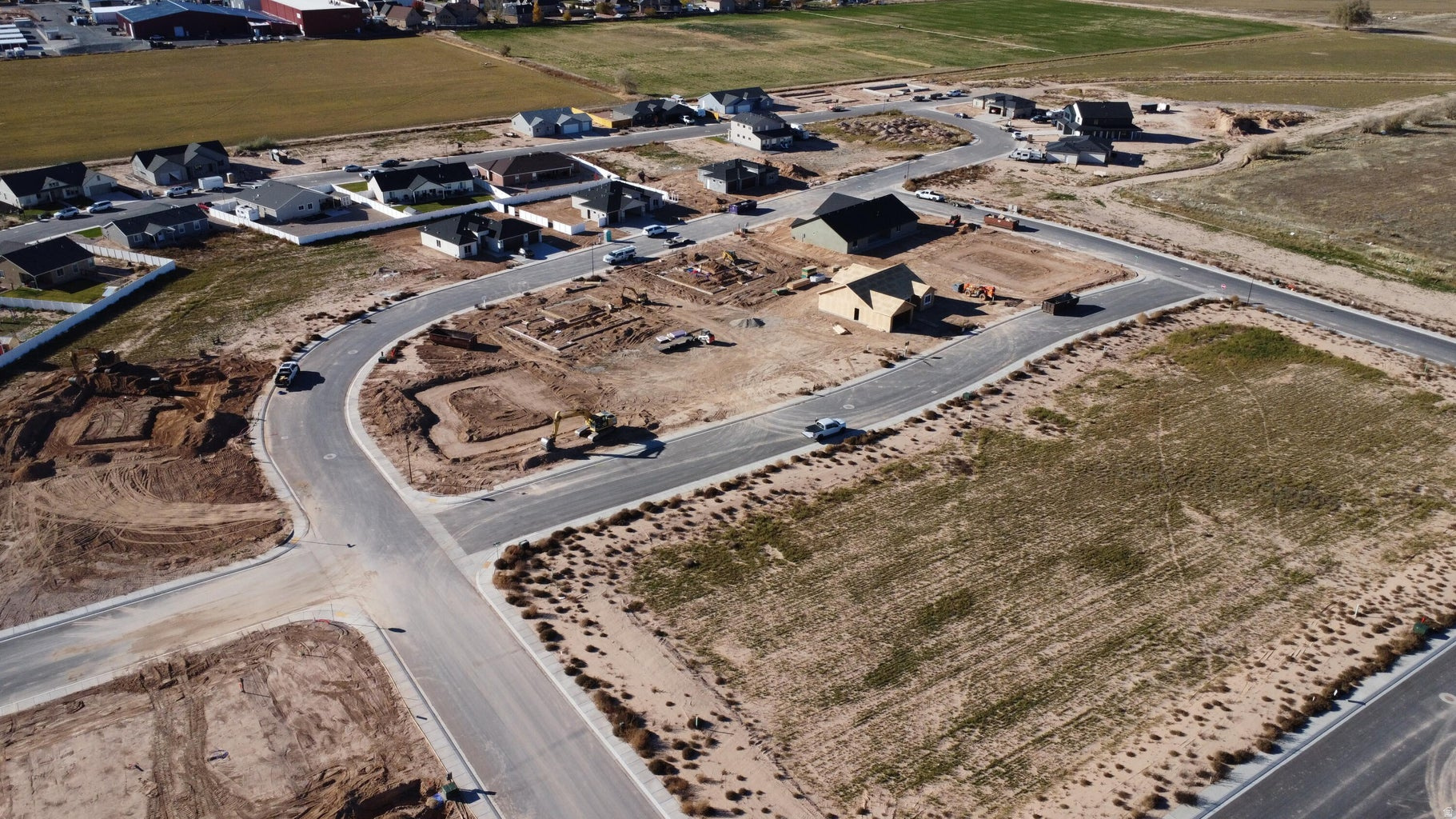 VALLEY GATE ESTATES - Residential