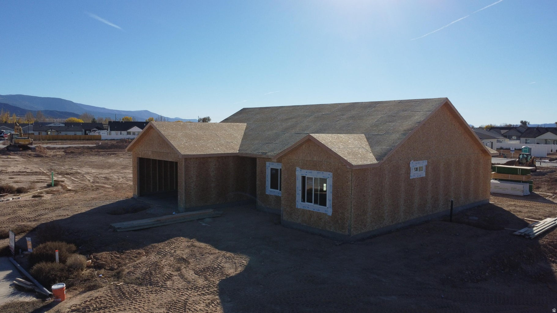 VALLEY GATE ESTATES - Residential