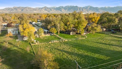 Tiny photo for 1112 S NAVAJO ST W, Salt Lake City, UT 84104 (MLS # 2123418)