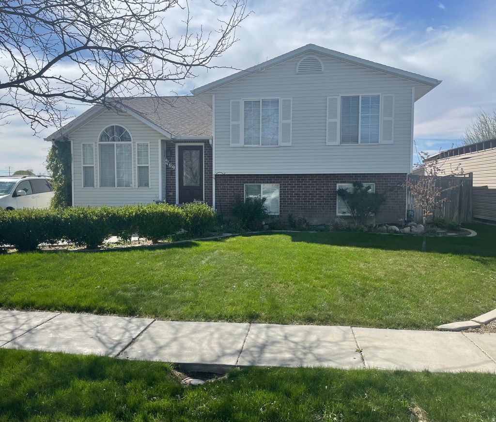 Photo of 769 S 700 W, Tremonton, UT 84337 (MLS # 2146644)
