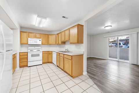Tiny photo for 8083 N RIDGE LOOP Loop E #I-3, Eagle Mountain, UT 84043 (MLS # 2140703)