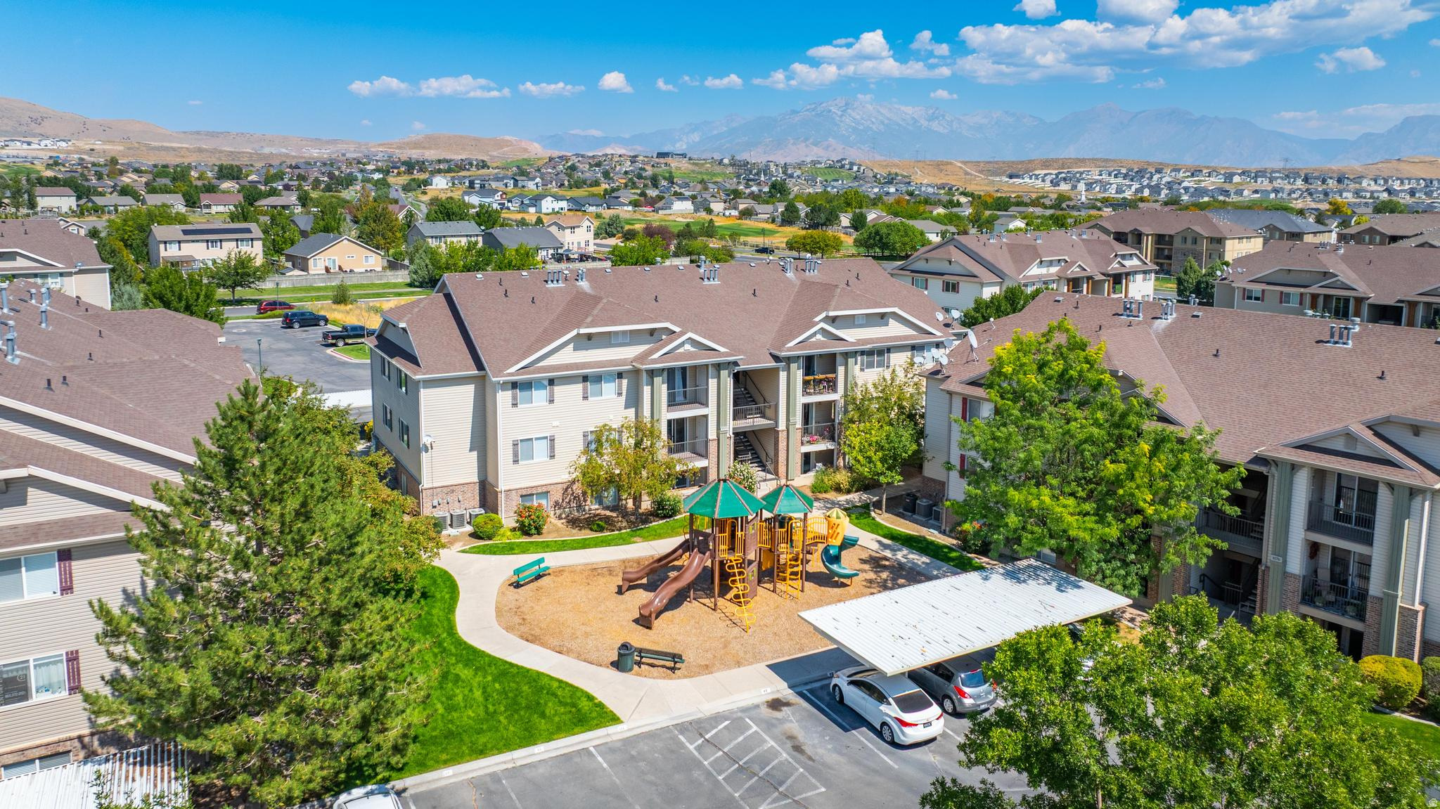 WILLOW SPRINGS - Residential