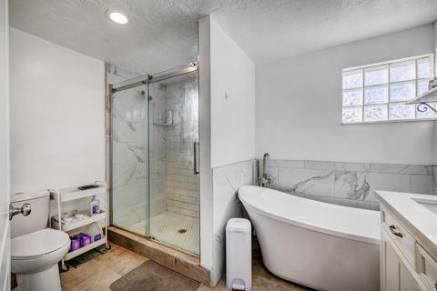 Tiny photo for 998 E 40 N, Springville, UT 84663 (MLS # 2132792)