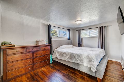 Tiny photo for 998 E 40 N, Springville, UT 84663 (MLS # 2132792)