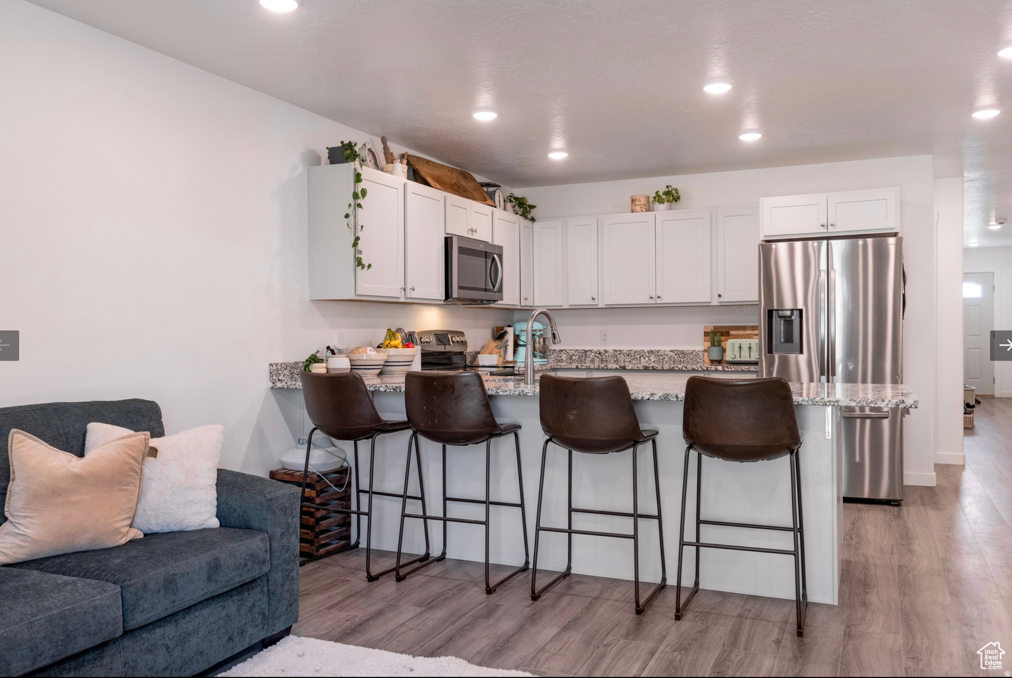 LEGACY MEADOWS - Residential Income