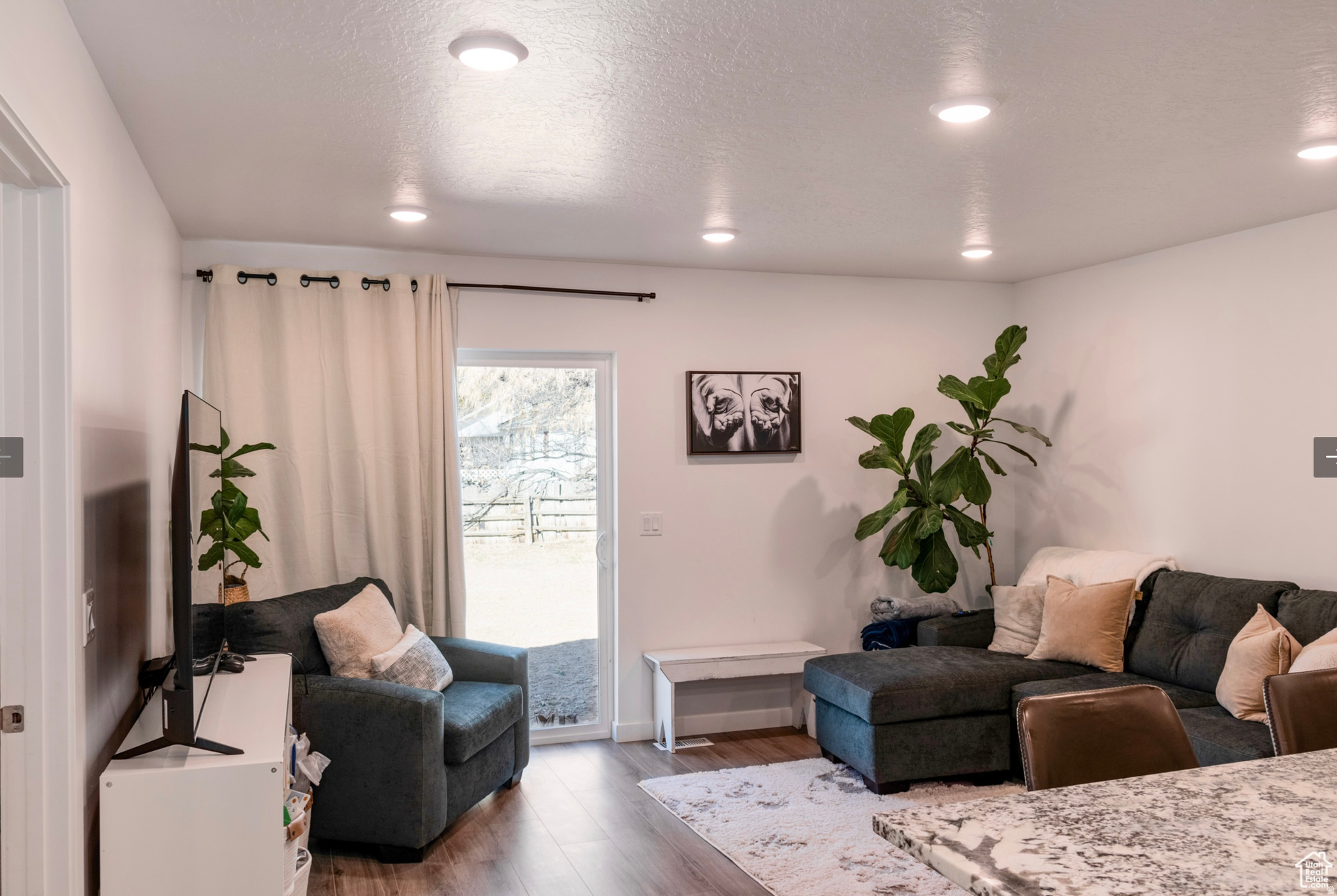 LEGACY MEADOWS - Residential Income