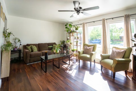 Tiny photo for 452 W 5300 S, Washington Terrace, UT 84405 (MLS # 2157481)