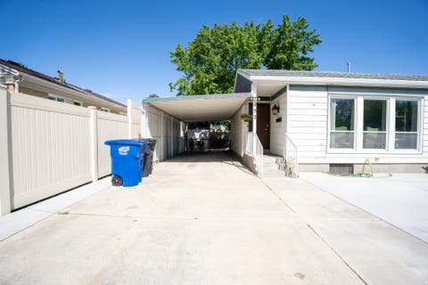 Tiny photo for 452 W 5300 S, Washington Terrace, UT 84405 (MLS # 2157481)