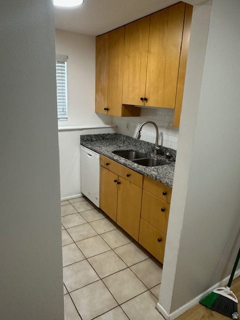 WILLOW WEST CONDO - Residential