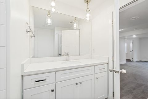 Tiny photo for 965 FREEDOM POINT WAY, Bluffdale, UT 84065 (MLS # 2154082)