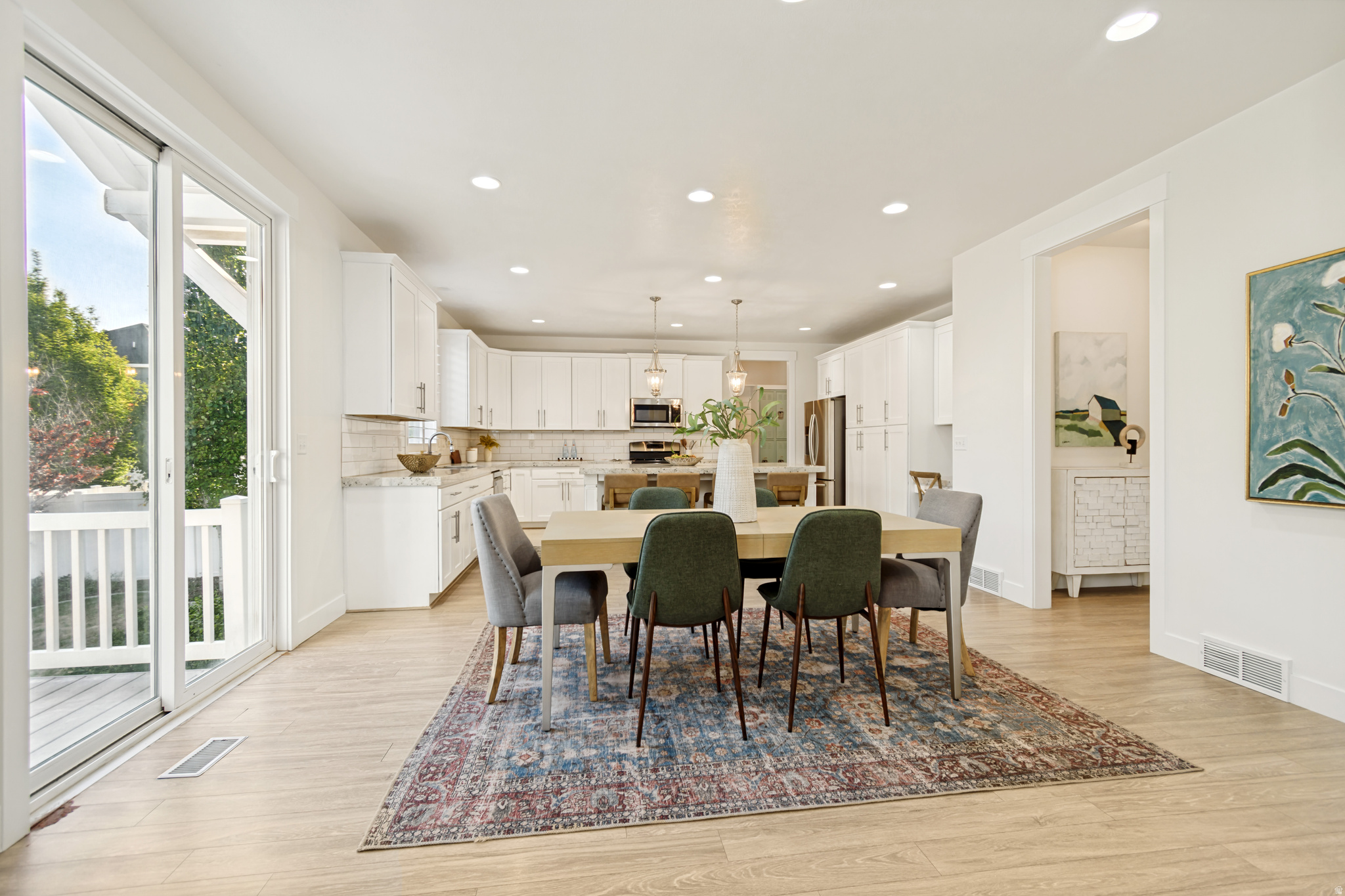 INDEPENDENCE - Residential