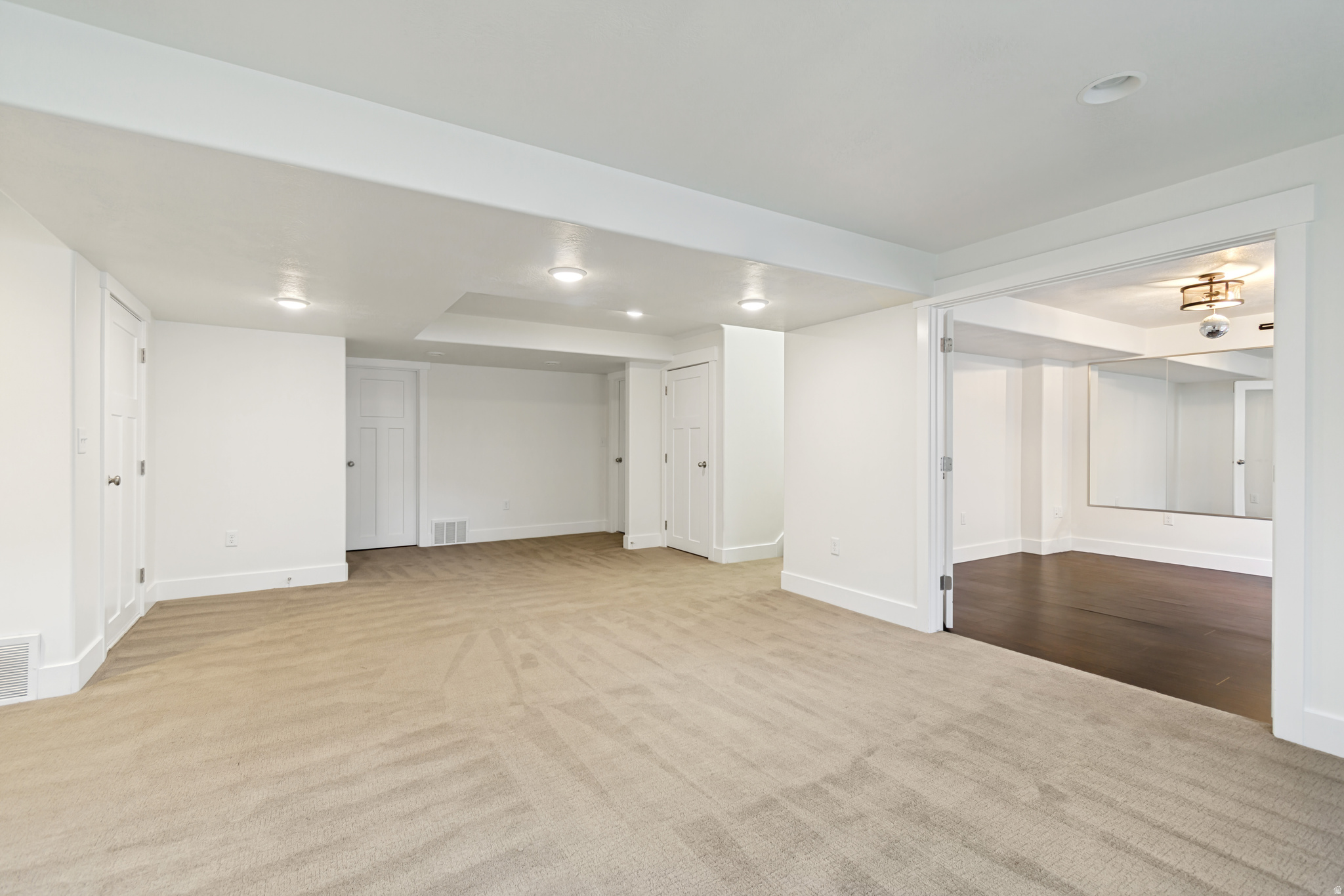 INDEPENDENCE - Residential