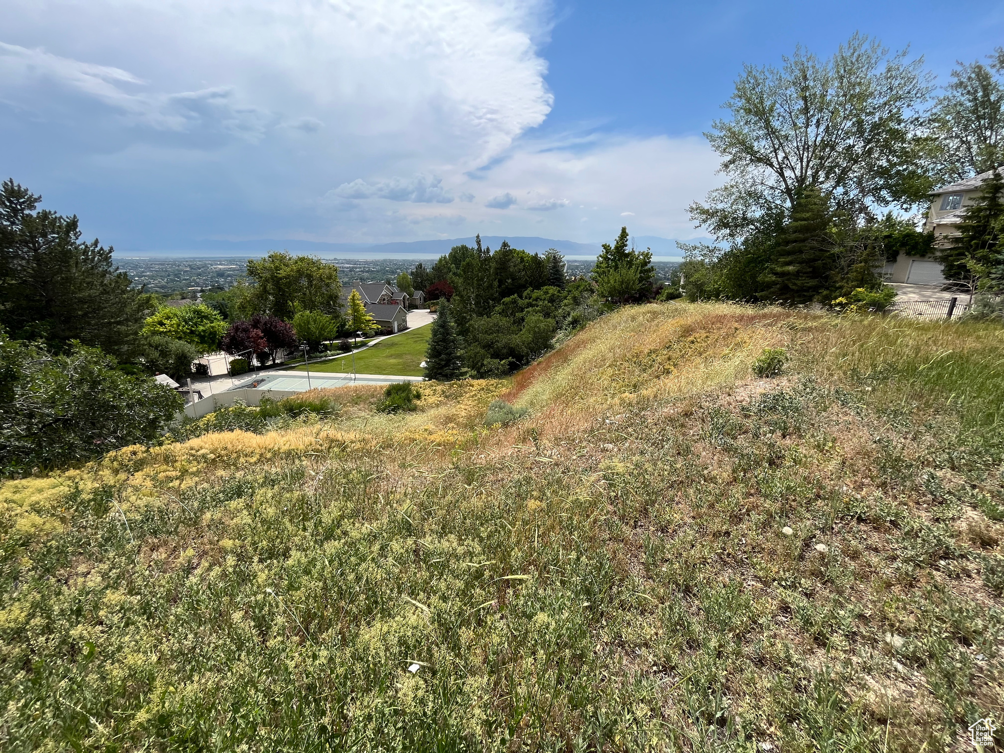 SHERWOOD HILLS - Land