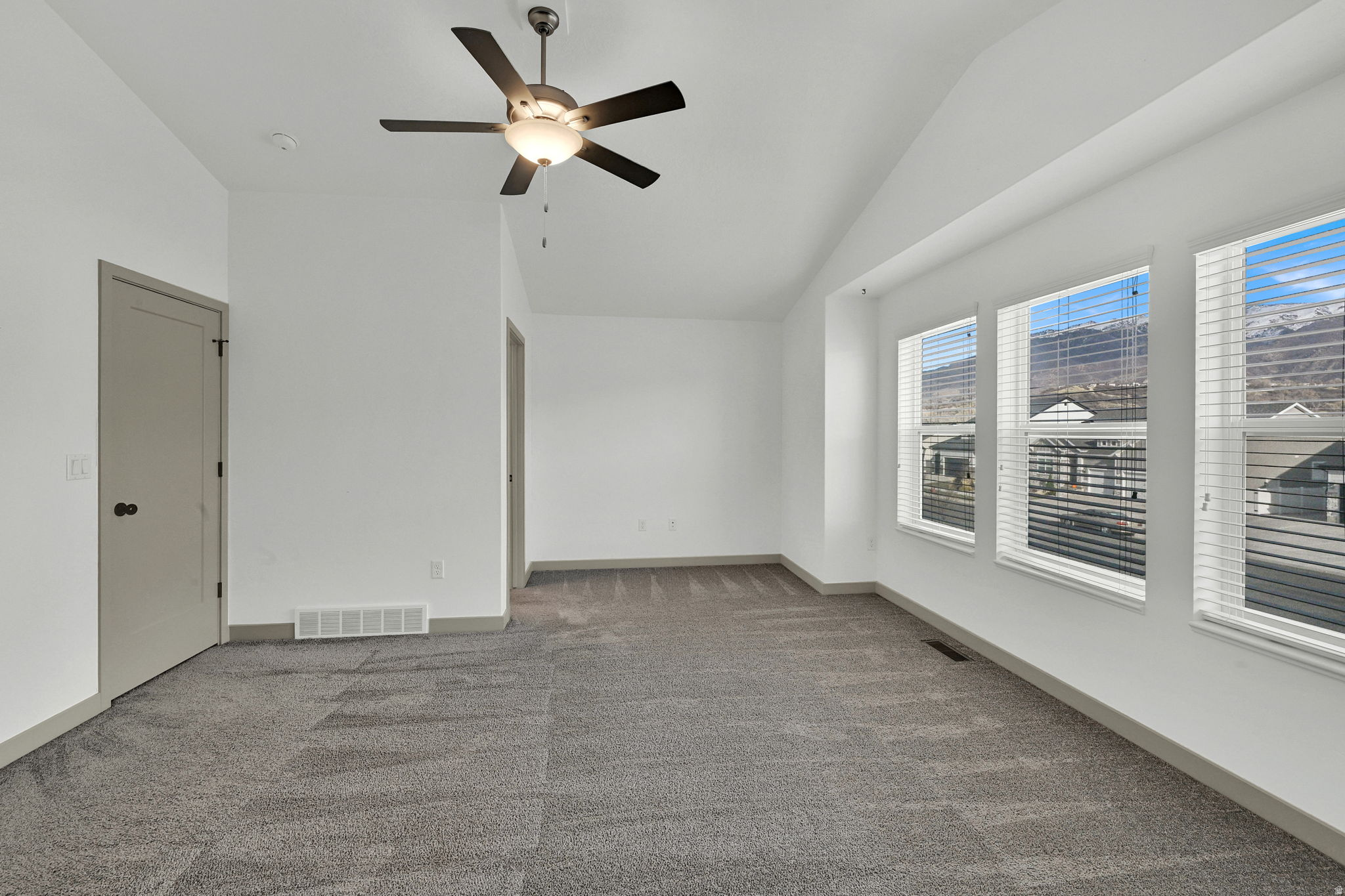 HARVEST PARK - Residential