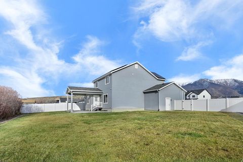 Tiny photo for 6899 S COOK DR, South Weber, UT 84405 (MLS # 2127251)